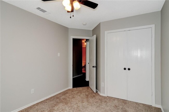 Foto del edificio - 1704 Northbrook Ln