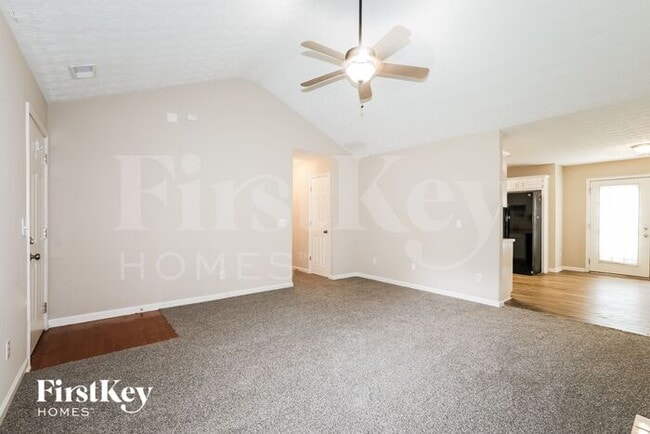 Building Photo - 130 Macadamia Ct