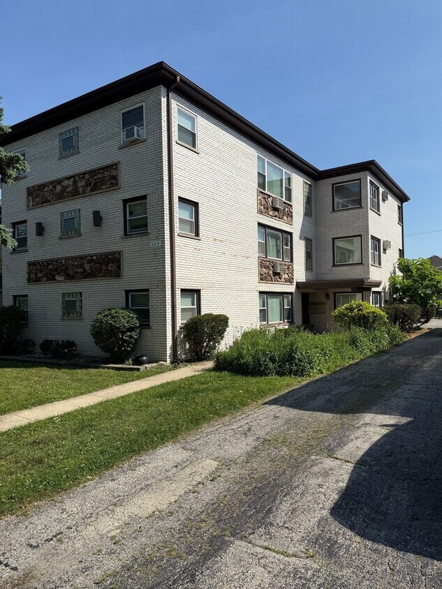Foto principal - 509 Summit Ave