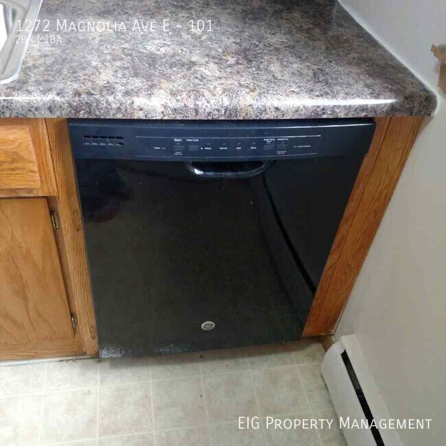 Foto del edificio - Available 3/22/2024