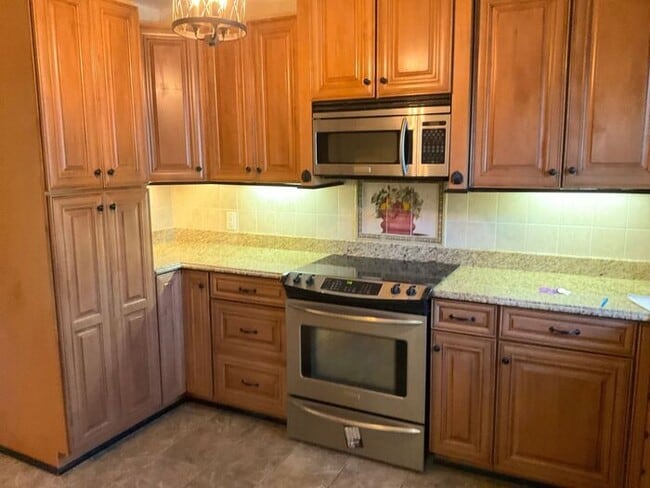 Building Photo - 3401 Margrave Rd