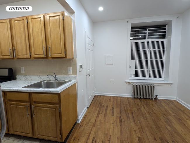 Building Photo - 537 W 133rd St