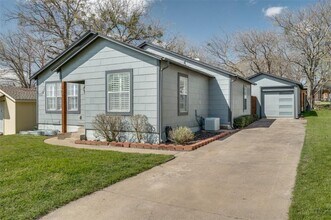 Building Photo - 207 Colorado St