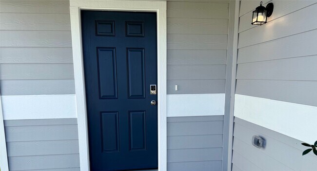 Foto del edificio - 2349 Mooneye Ct