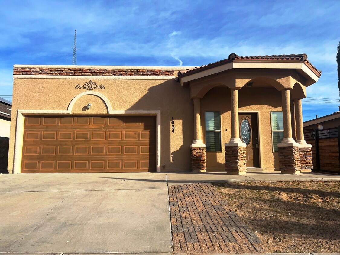 1024 Montera Rd, El Paso, TX 79907 House for Rent in El Paso, TX