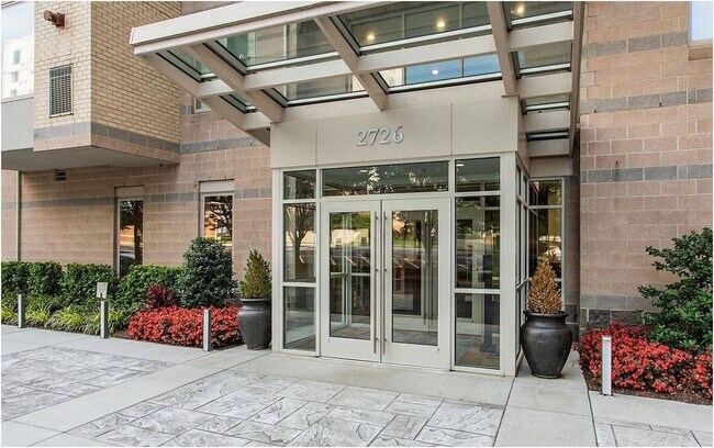 Foto del edificio - 2726 Gallows Rd