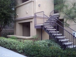 Building Photo - 41410 Juniper St