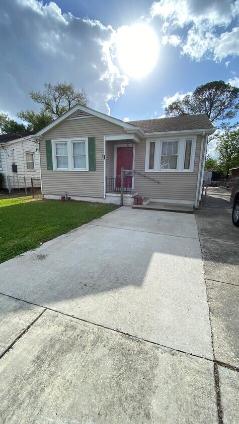 Frente de la casa - 1513 Hancock St