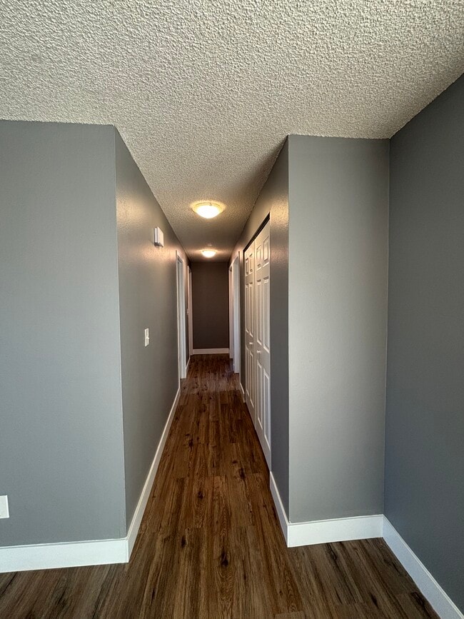 Building Photo - 1109 E 30th St