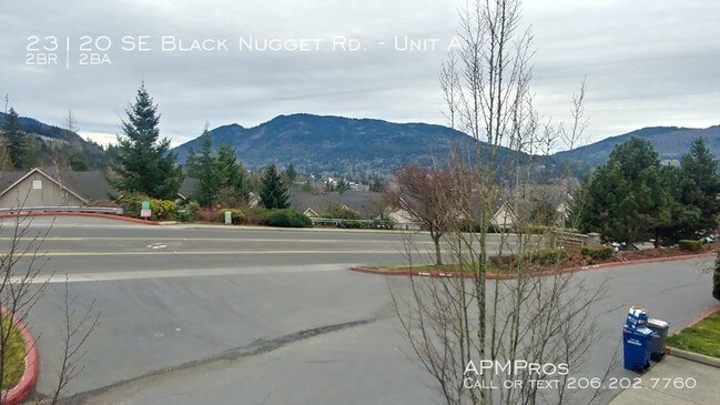 Building Photo - Available NOW and will not last !!