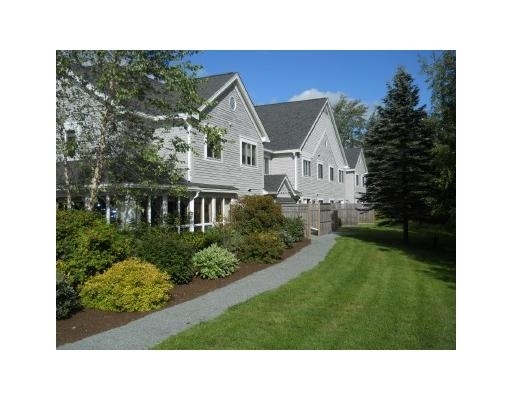 Building Photo - 79 E Ridge Rd