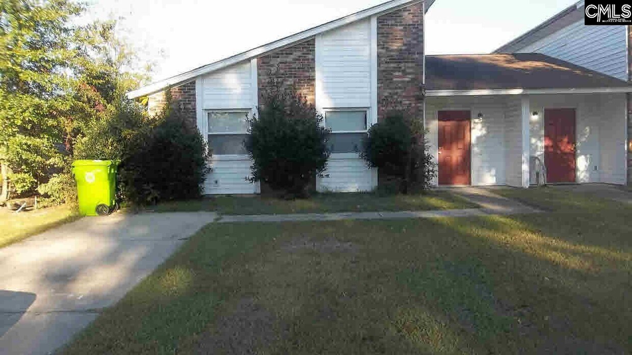 8185 Brookfield Rd, Columbia, SC 29223 Townhome Rentals in Columbia