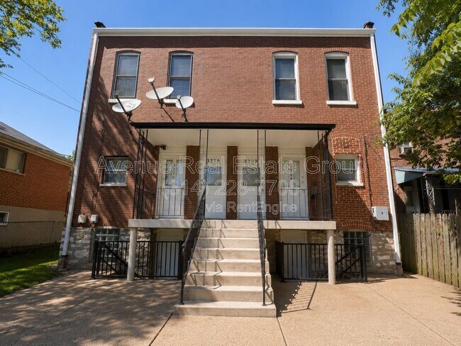 Building Photo - 3208 Osceola St