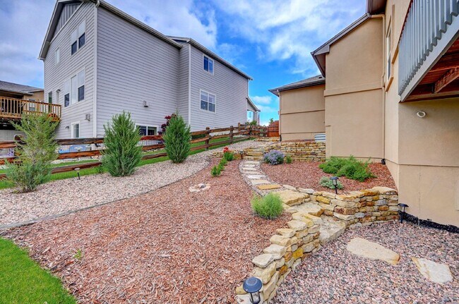 Foto del edificio - $3,100 - 4-Bed, 3-Bath Home in Co Springs ...
