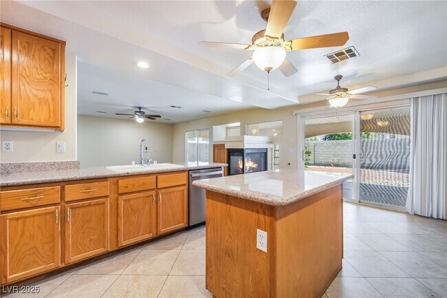 Building Photo - 9796 Raven Wing Canyon Ct