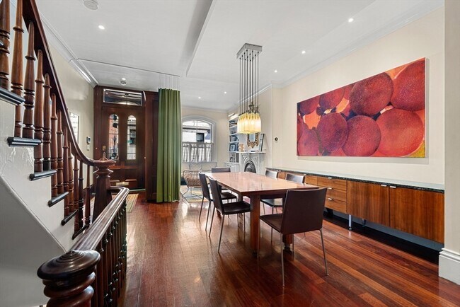 Foto del edificio - 54 Union Pk