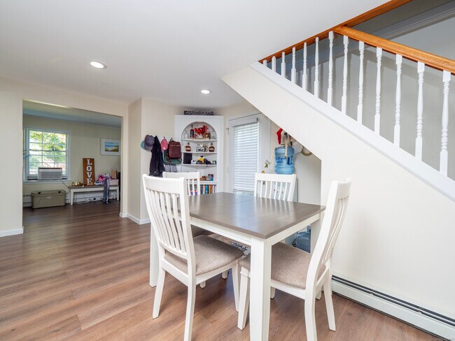 Foto del edificio - 110 Sanfordtown Rd