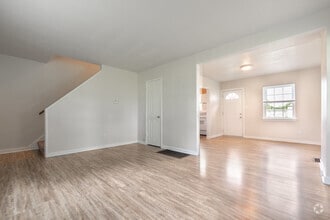 Interior Photo - Beechmont Townhomes