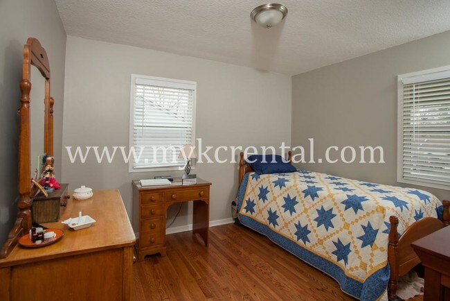 Foto del edificio - 5516 W 70th St.