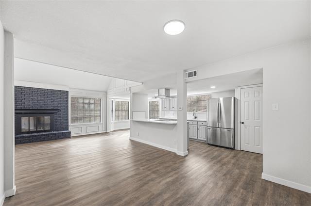 Foto del edificio - 5028 Groom Ln