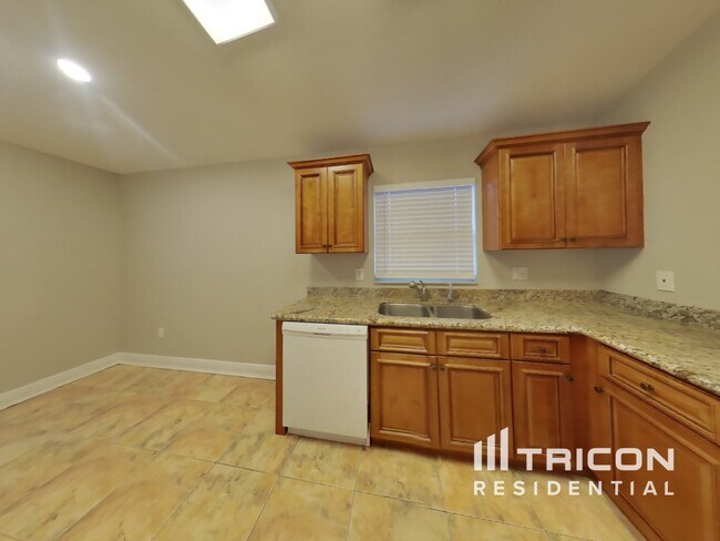 Building Photo - 1549 Firewheel Dr