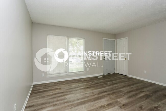 Foto del edificio - 3 Bedroom Pet-Friendly Home in Columbus, O...