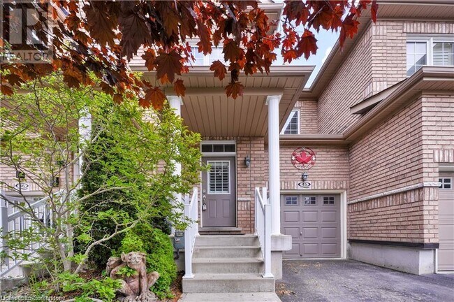 Photo du bâtiment - 110 Highland Rd E
