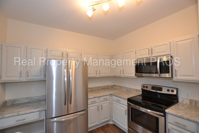 Foto del edificio - 660 Gateway Dr SE