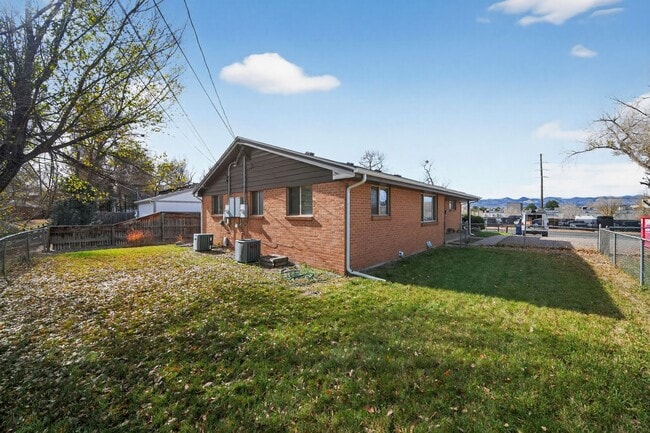 Foto del edificio - 6014 S Prince St