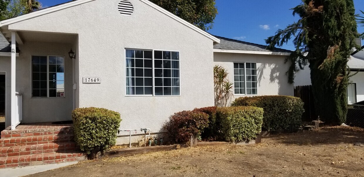 17649 Martha St, Encino, CA 91316 House for Rent in Encino, CA