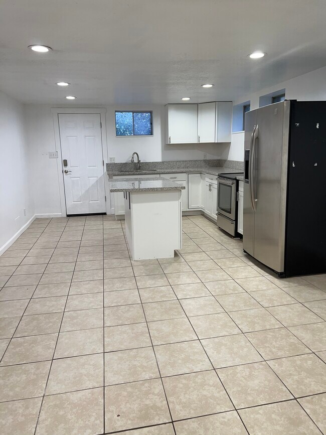 Foto del edificio - 1095 24th St