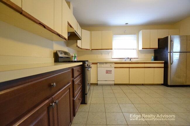 Foto del edificio - 47 Dighton St