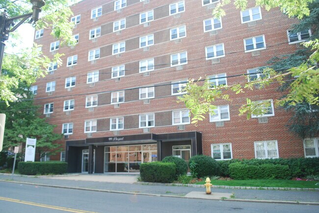 Front from Prospect St. - 99 Prospect St