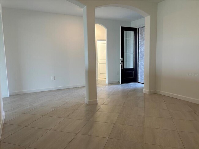 Foto del edificio - 15513 White Linen Dr
