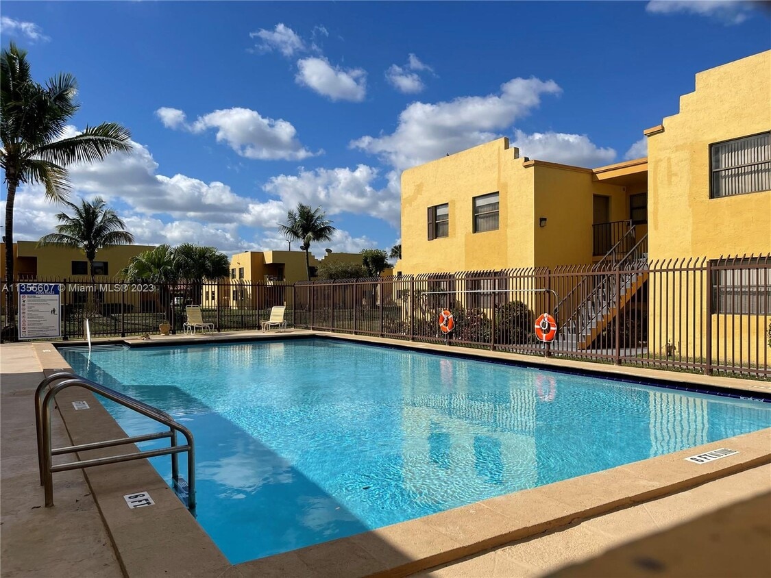 550 NW 114th Ave Unit 104, Doral, FL 33172 Condo for Rent in Doral