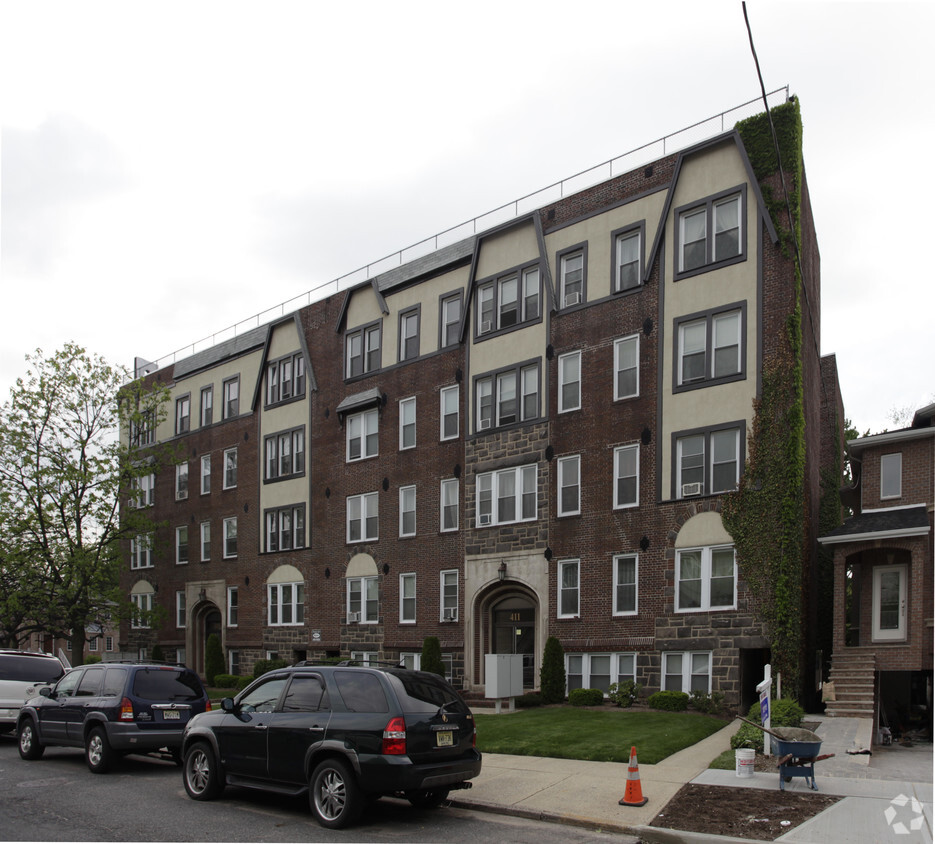 Foto del edificio - Poplar Place