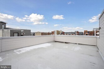 Building Photo - 1617 Ridge Ave