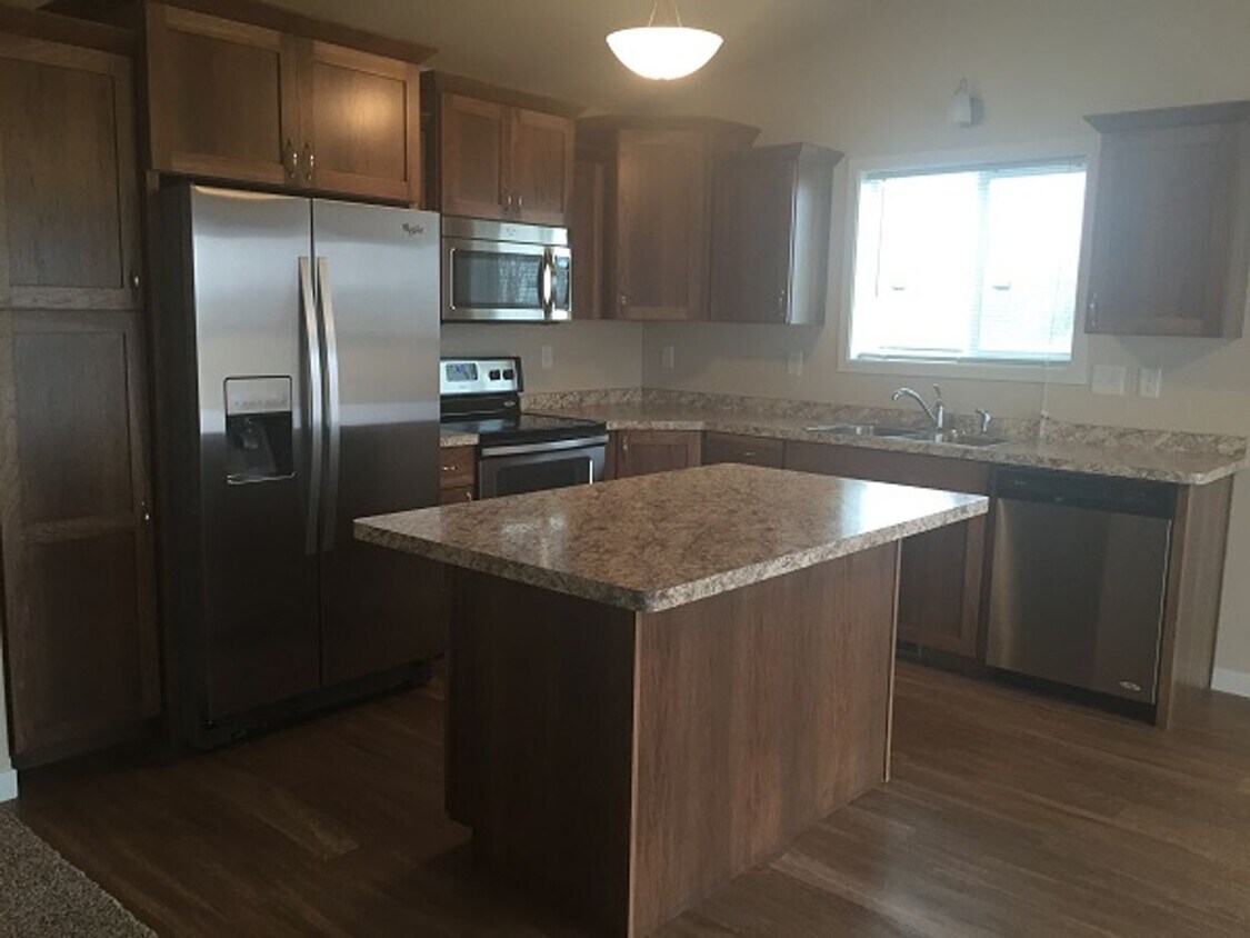 Foto principal - 6026 61st Ave S