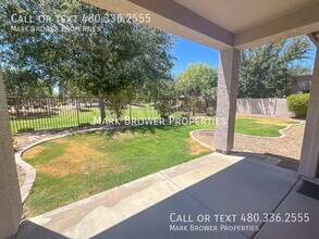 Building Photo - 1861 E Indigo Dr