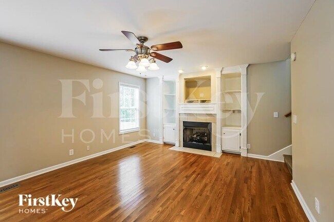 Foto del edificio - 3309 Sunny Slope Dr