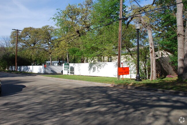 Foto del edificio - Oak Haven Estates