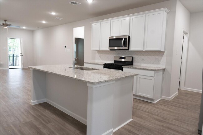 Foto del edificio - 64 Valiant Ridge Trail