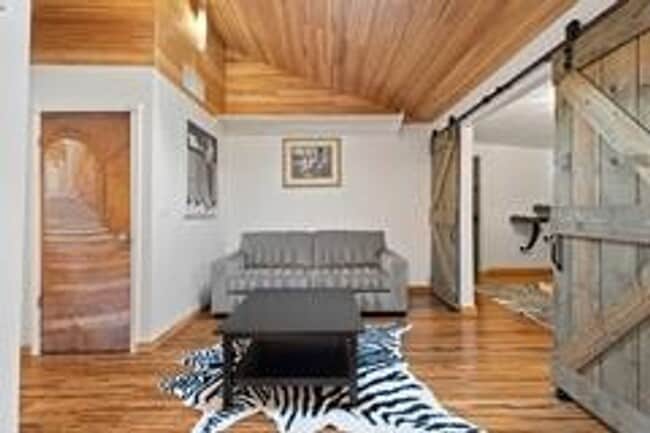 Foto del edificio - 3920 Mountain Trail