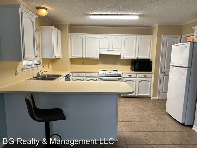 Foto del edificio - 3 br, 2 bath House - 4075 Nelson Street