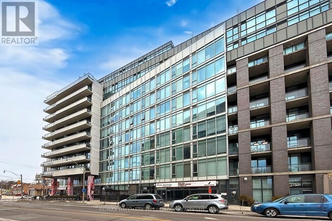 Building Photo - 1190 Dundas St E