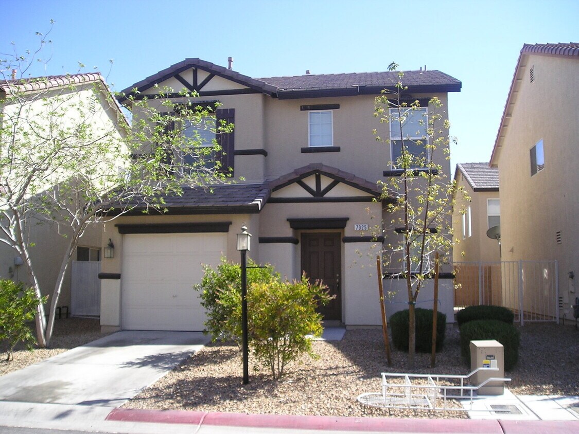 Primary Photo - Gated Community Gem: Stunning 3 Bedroom, 2...