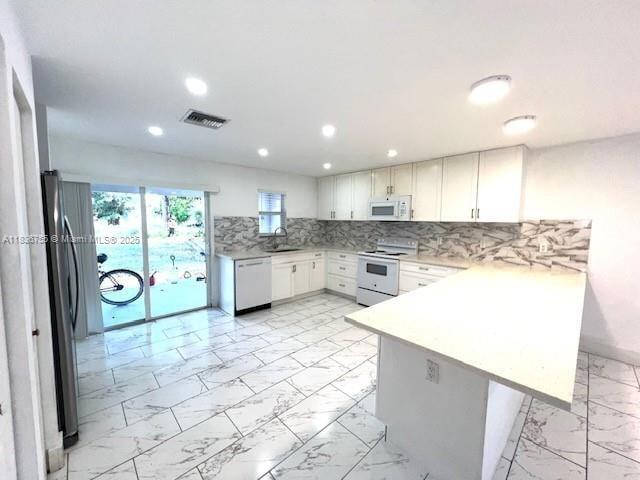 Foto del edificio - 1911 NW 95th Terrace