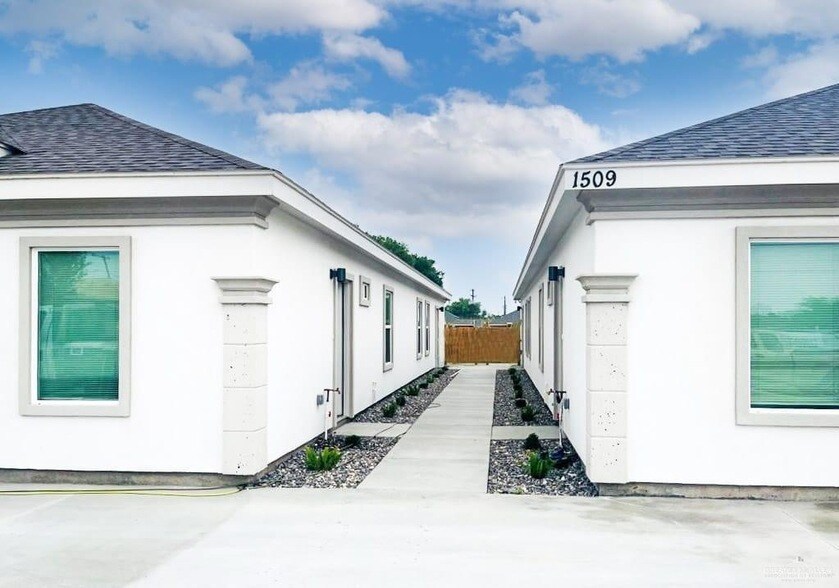 Primary Photo - 1509 Shavano Dr
