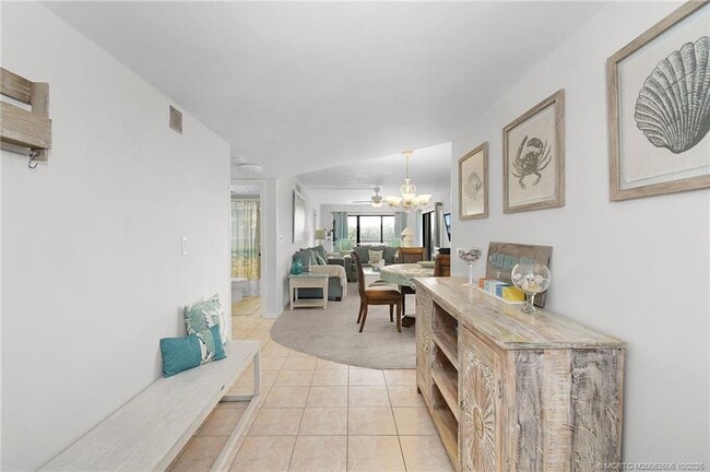 Foto del edificio - 10044 S Ocean Dr