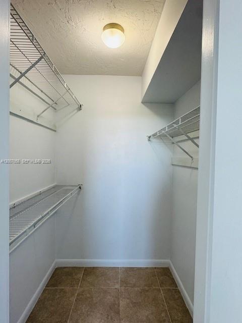 Foto del edificio - 2425 NE 135th St